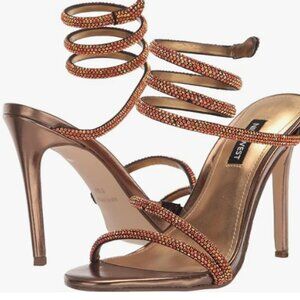 Nine West Brown Rhinestone Heels Elegant Design Misses Size 7M